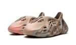 Adidas Yeezy Foam Runner “MX Sand Grey” f