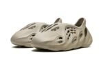 Adidas Yeezy Foam Runner “Stone Sage” f