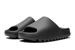 hAdidas Yeezy Slide “Onyx”